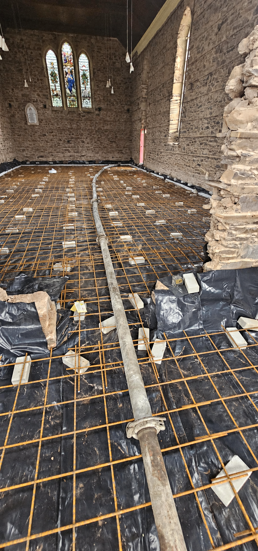 Auld Kirk House — traditional stone walls and floor construction